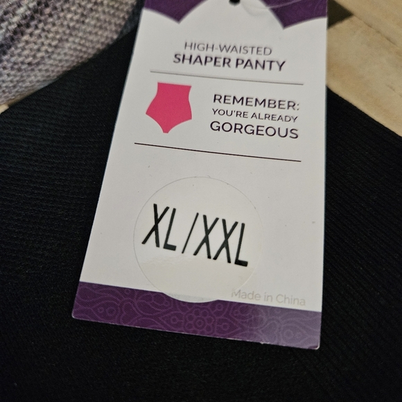 Shape wear pantys - Picture 3 of 8